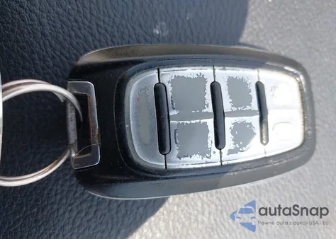 2021 Chrysler Pacifica Touring z USA, uszkodzony, nr VIN 2C4RC1FG9MR511632